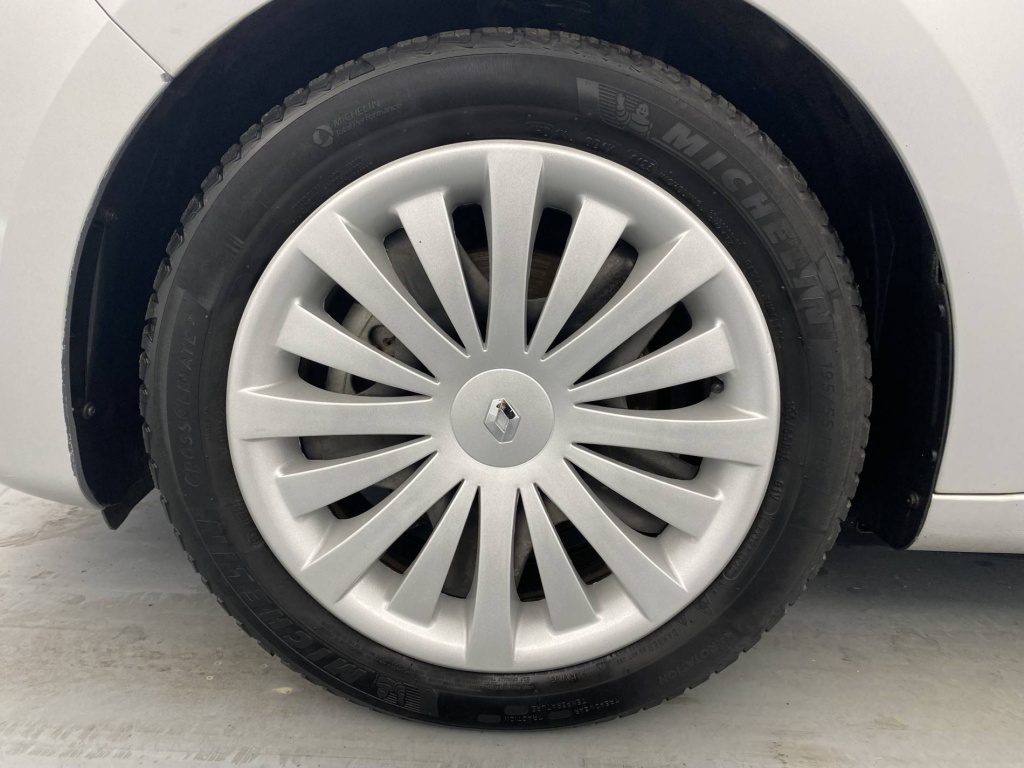 RENAULT Clio Business E-Tech 140 21N - ref: 6-2971x200480 - Photo 9