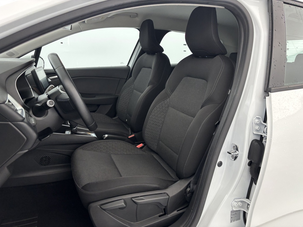 RENAULT Clio Intens TCe 90 X-Tronic 21N - ref: 6-2971x201411 - Photo 13