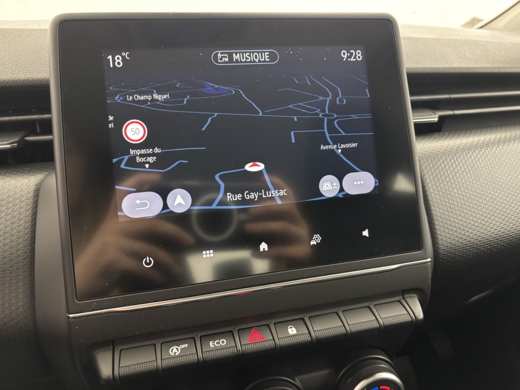 RENAULT Clio Intens TCe 90 X-Tronic 21N - ref: 6-2971x201411 - Photo 20