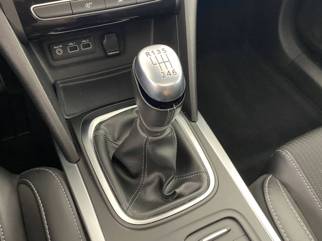 RENAULT Megane Intens Blue dCi 115 21N - ref: 6-2971x203328 - Photo 17