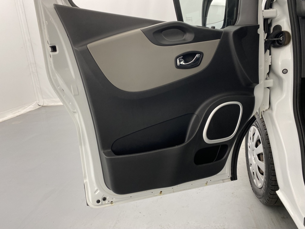 RENAULT Trafic Plancher Cabine GRAND CONFORT TRAFIC CA L1H1 1000 KG DCI 95 E6 - ref: 6-2971x203390 - Photo 11