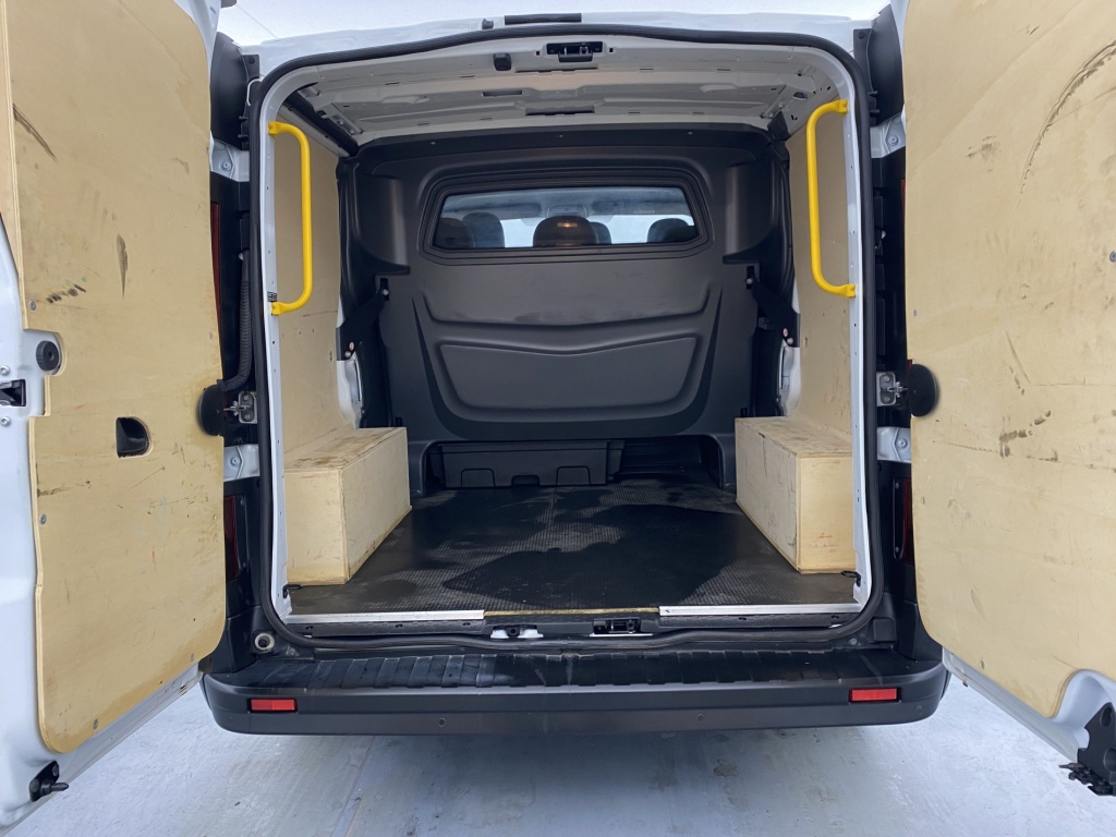 RENAULT Trafic Plancher Cabine GRAND CONFORT TRAFIC CA L1H1 1000 KG DCI 95 E6 - ref: 6-2971x203390 - Photo 9