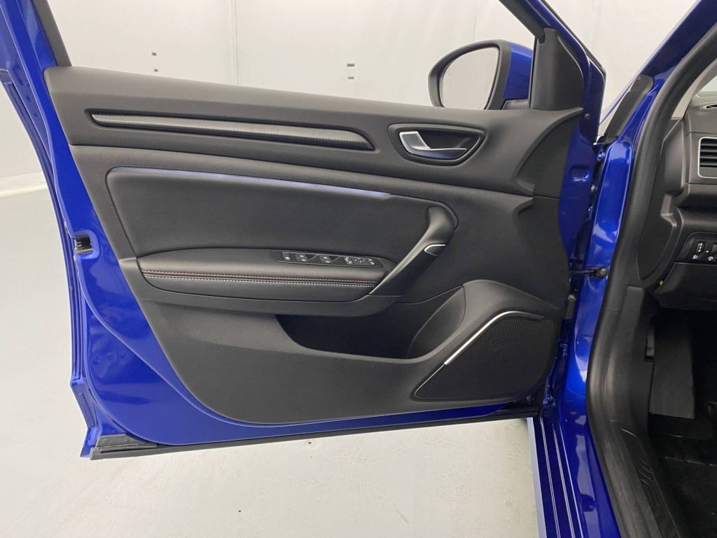 RENAULT Megane Estate R.S. Line TCe 160 EDC - ref: 6-2971x203978 - Photo 18