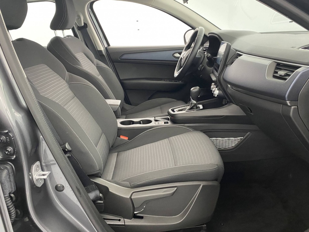 RENAULT Arkana Evolution E-Tech 145 23 - ref: 6-2971x204005 - Photo 18