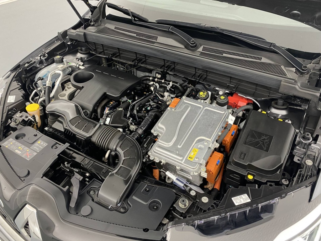 RENAULT Arkana Evolution E-Tech 145 23 - ref: 6-2971x204005 - Photo 20