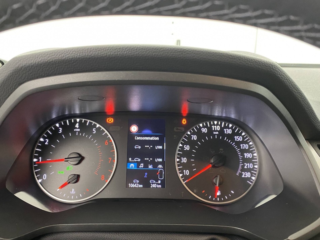 RENAULT Captur Equilibre TCe 90 - ref: 6-2971x204013 - Photo 11