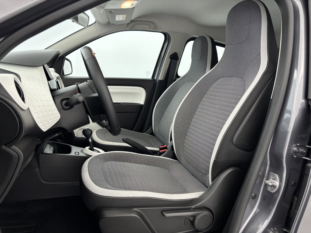 RENAULT Twingo Zen III Achat Integral 21 - ref: 6-2971x204219 - Photo 13