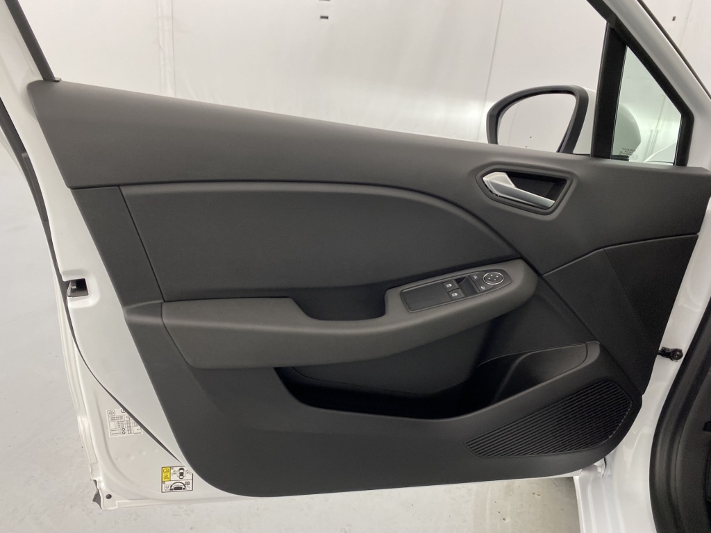 RENAULT Clio Zen SCe 65 - ref: 6-2971x206109 - Photo 12
