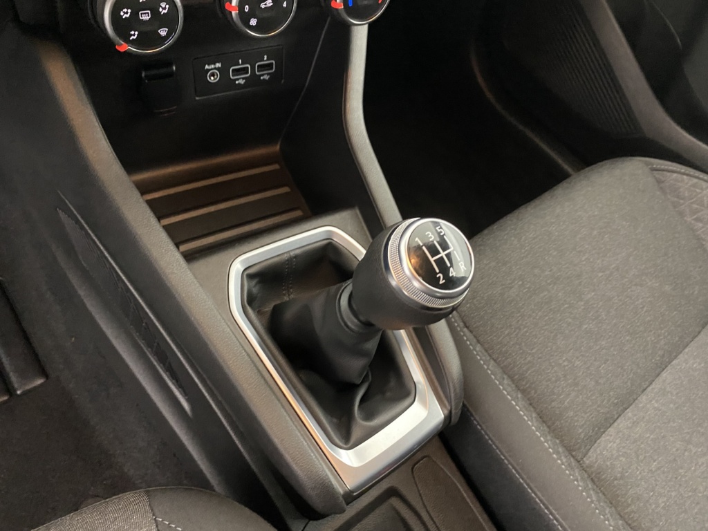 RENAULT Clio Zen SCe 65 - ref: 6-2971x206109 - Photo 19