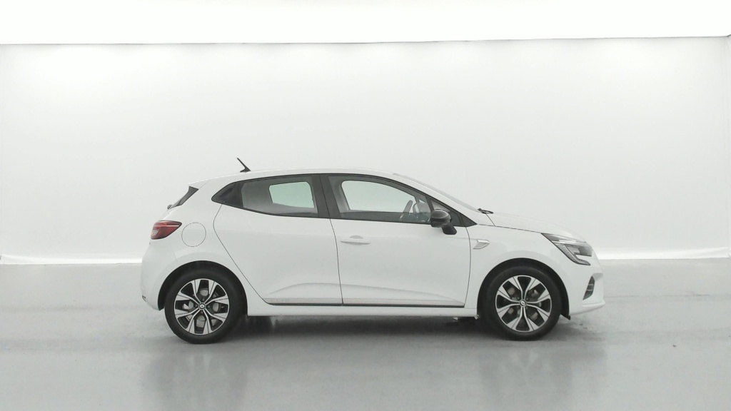 RENAULT Clio Limited E-Tech 140 21N - ref: 6-2971x206537 - Photo 6