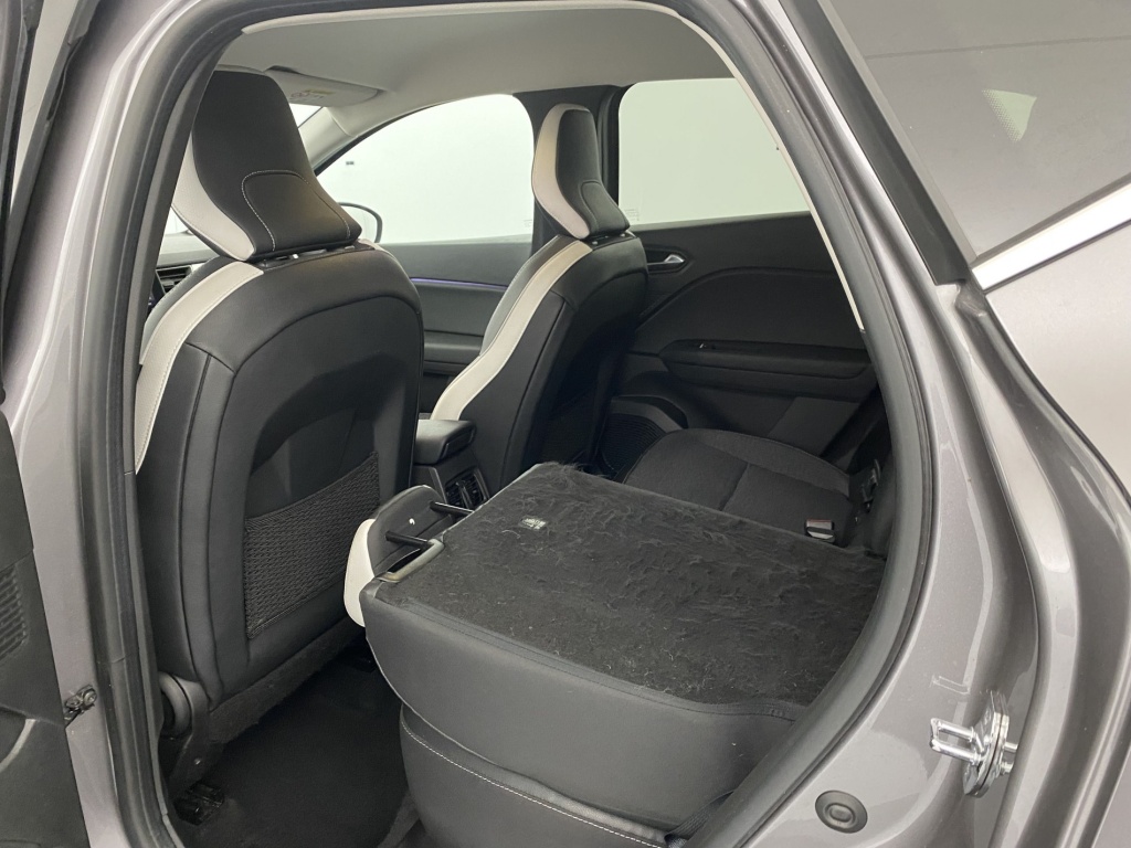 RENAULT Captur Intens E-Tech 145 21 - ref: 6-2971x206654 - Photo 11