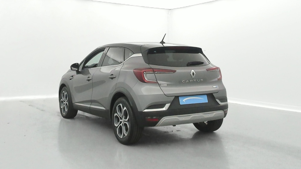 RENAULT Captur Intens E-Tech 145 21 - ref: 6-2971x206654 - Photo 3