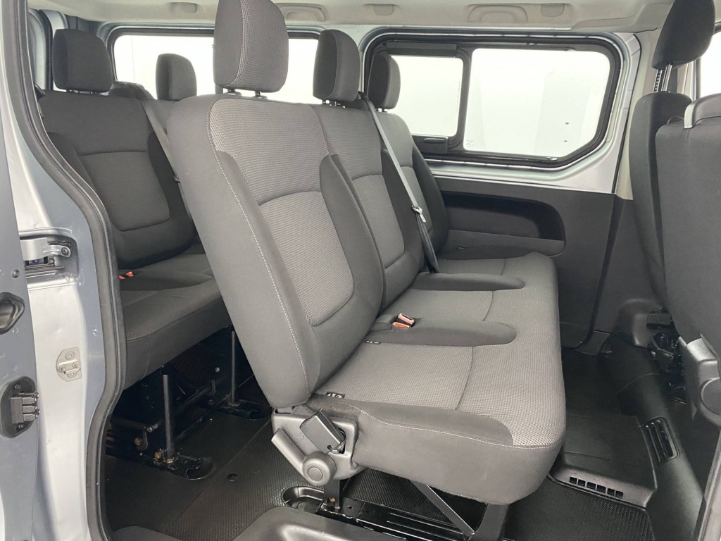 RENAULT Trafic Combi Zen 9 PLACES L2 dCi 150 Energy S&S - ref: 6-2971x207133 - Photo 19