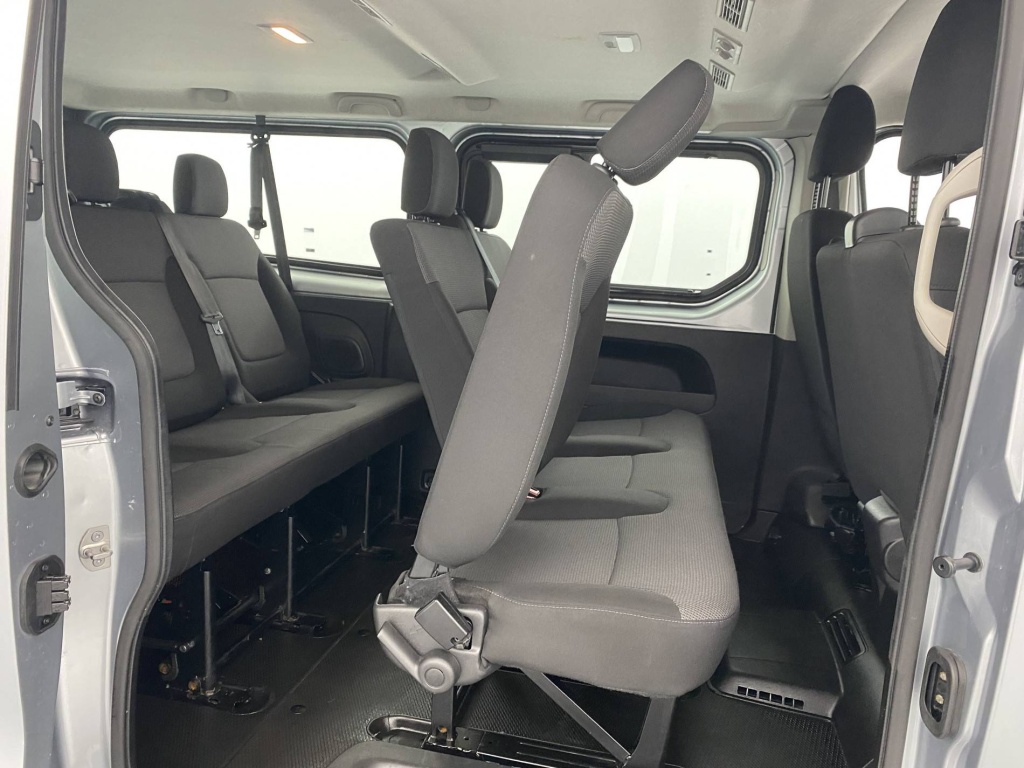 RENAULT Trafic Combi Zen 9 PLACES L2 dCi 150 Energy S&S - ref: 6-2971x207133 - Photo 20