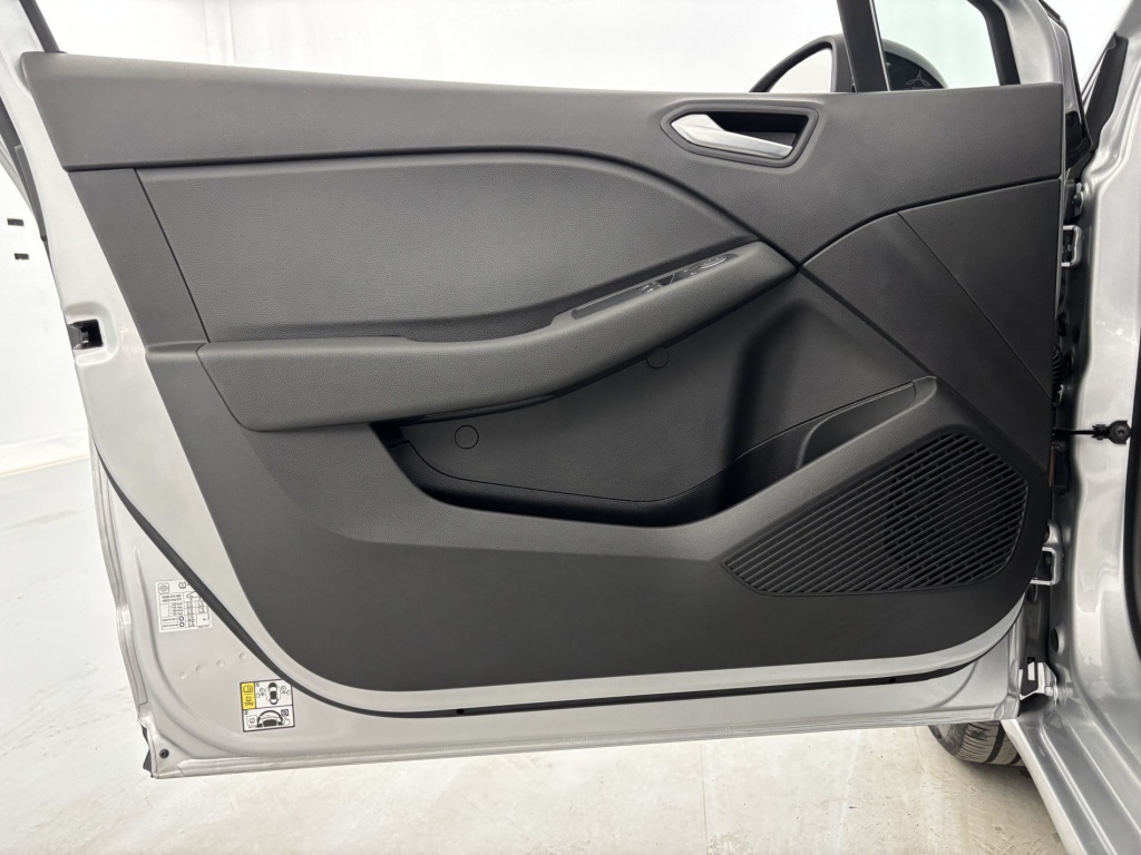 RENAULT Clio Equilibre TCe 90 - ref: 6-2971x209590 - Photo 12