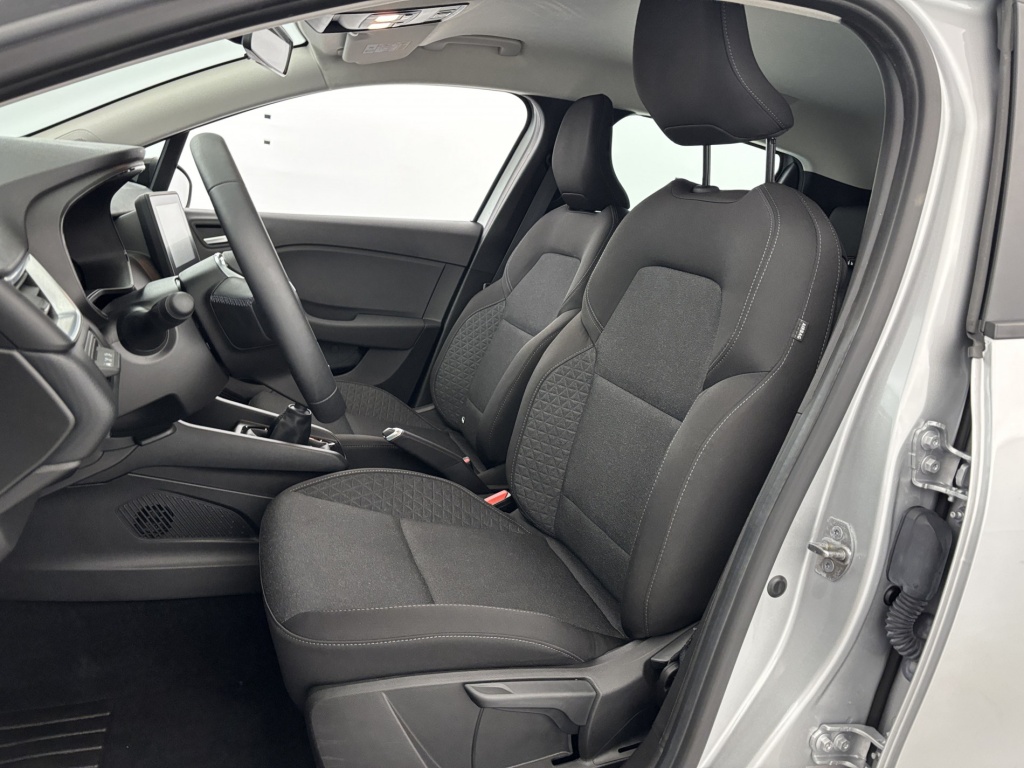 RENAULT Clio Equilibre TCe 90 - ref: 6-2971x209590 - Photo 13