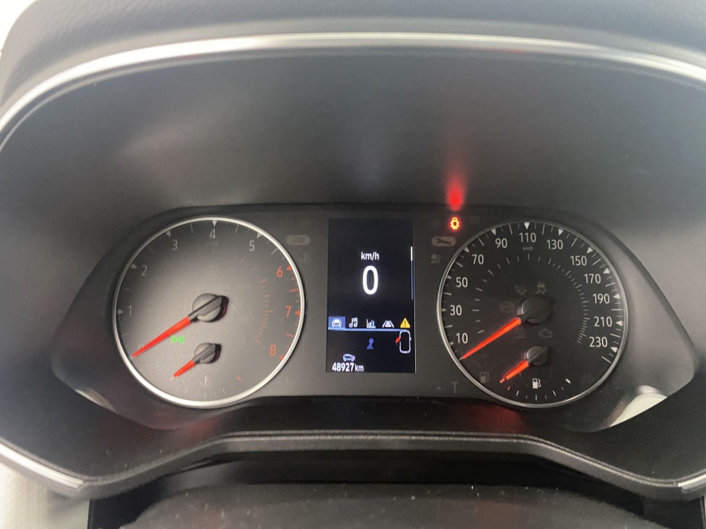 RENAULT Clio Limited TCe 100 GPL 21 - ref: 6-2971x209901 - Photo 17