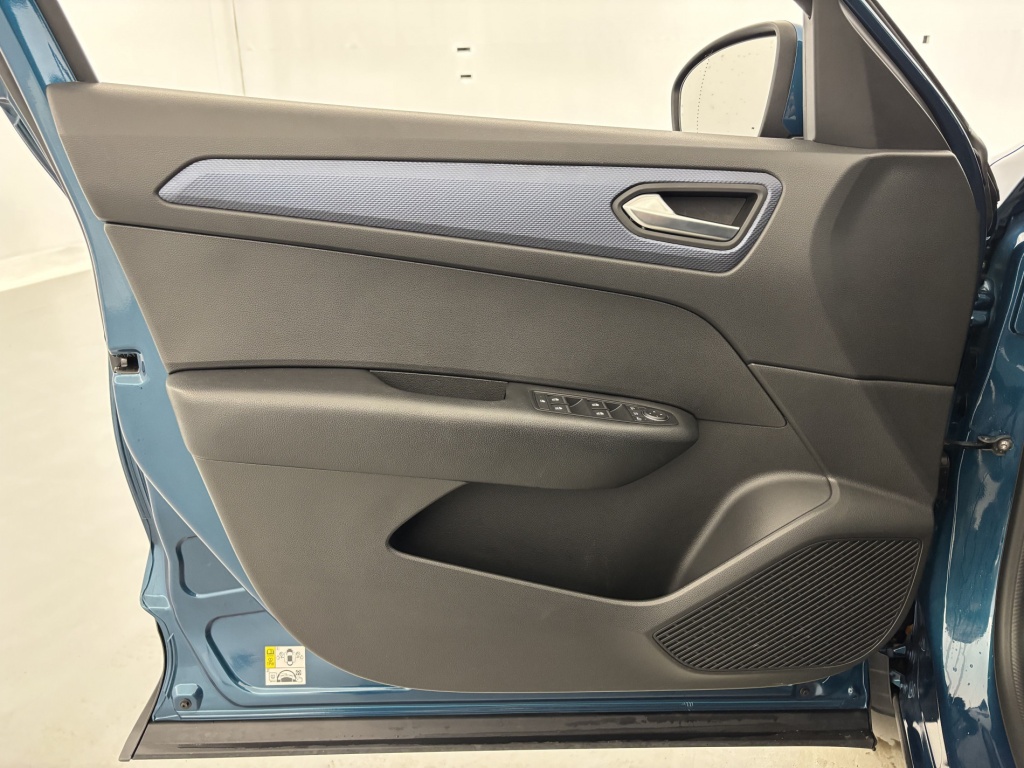 RENAULT Arkana Evolution mild hybrid 140 EDC FAP 22 - ref: 6-2971x212097 - Photo 11