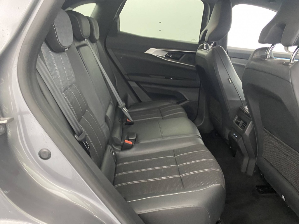 RENAULT Austral Techno E-Tech hybrid 200 - ref: 6-2971x212653 - Photo 19