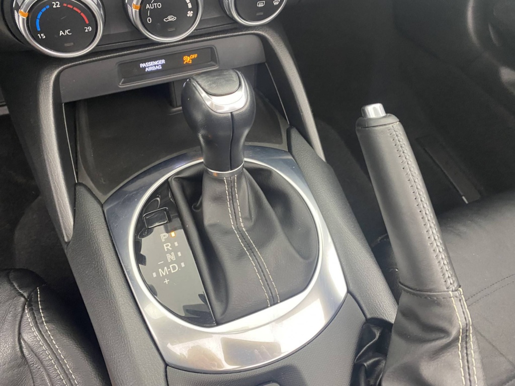 FIAT 124 SPIDER Lusso Plus 1.4 MultiAir 140 ch BVA - ref: 6-2971x212656 - Photo 17