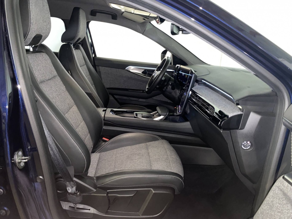 RENAULT Espace Techno E-Tech hybrid 200 - ref: 6-2971x213810 - Photo 11