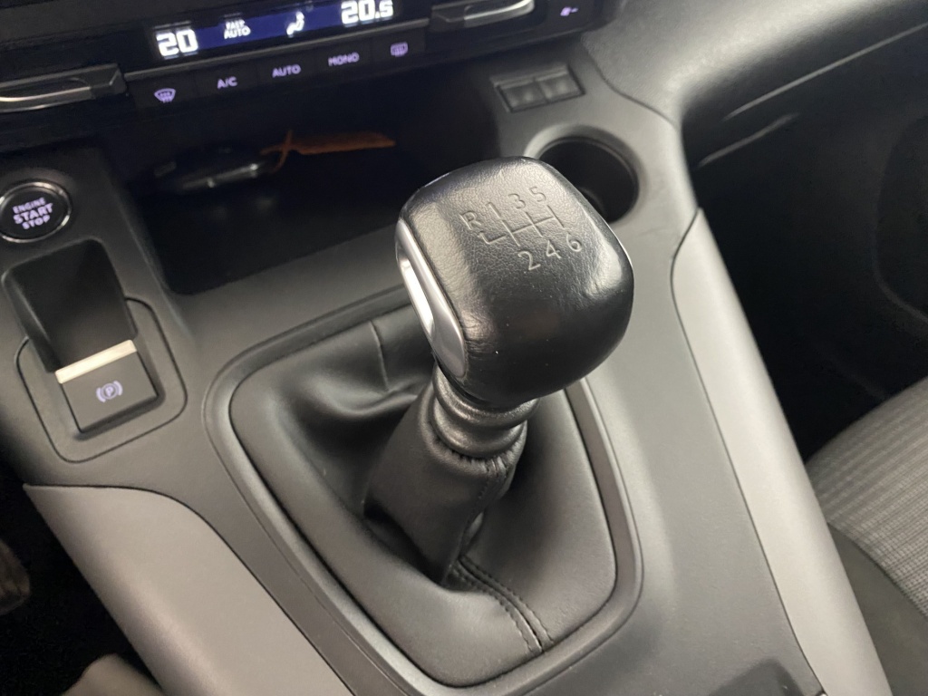 TOYOTA PROACE CITY Dynamic Medium 1.5L 100 D-4D BV5 (BERLINGO/RIFTER) - ref: 6-2971x215894 - Photo 20