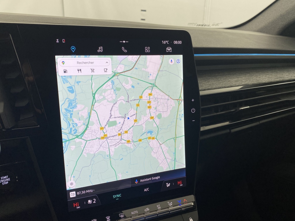 RENAULT Austral Techno E-Tech hybrid 200 - ref: 6-2971x216131 - Photo 20