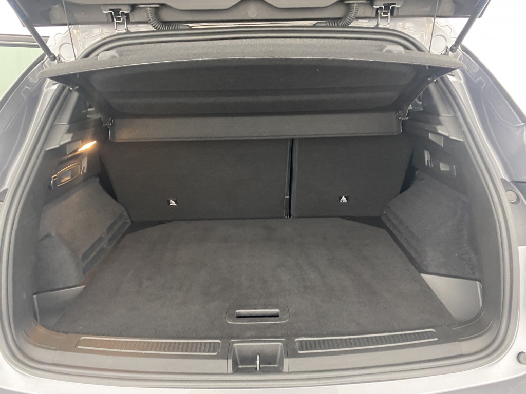 RENAULT Austral Techno E-Tech hybrid 200 - ref: 6-2971x216131 - Photo 9