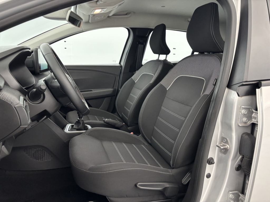 DACIA Sandero Confort TCe 90 22B - ref: 6-2971x216664 - Photo 13