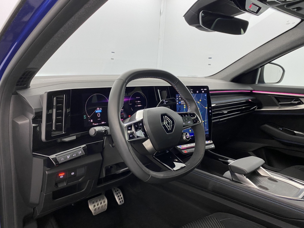 RENAULT Austral Techno esprit Alpine E-Tech hybrid 200 - ref: 6-2971x216895 - Photo 14