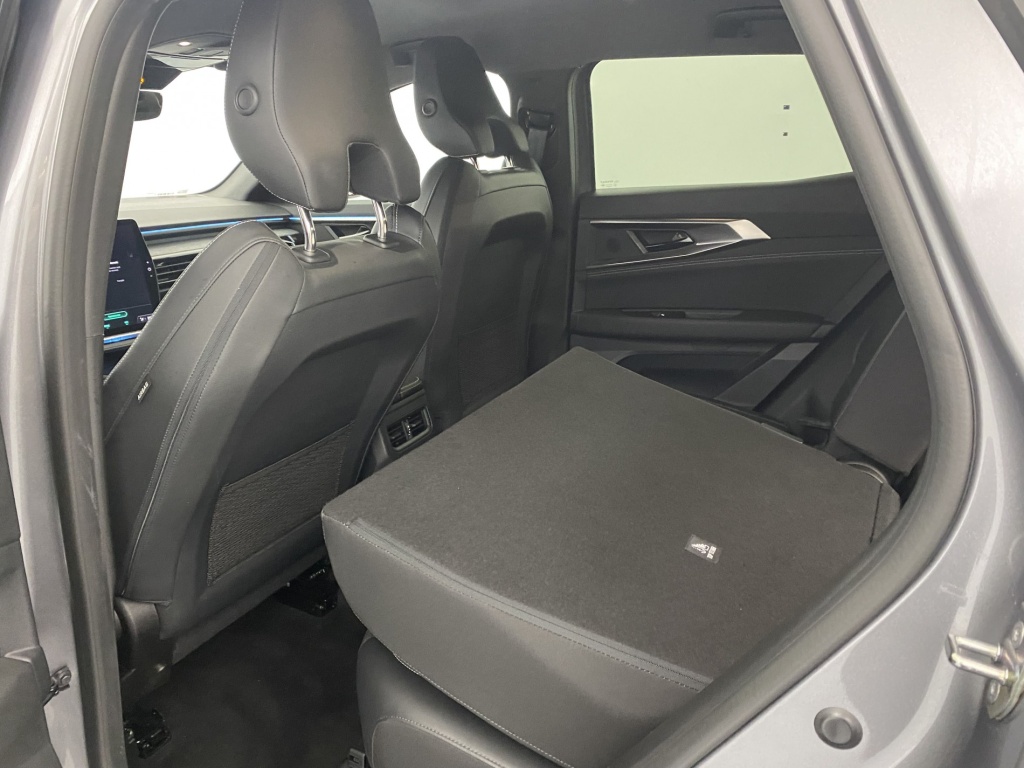 RENAULT Austral Techno E-Tech hybrid 200 - ref: 6-2971x217103 - Photo 11