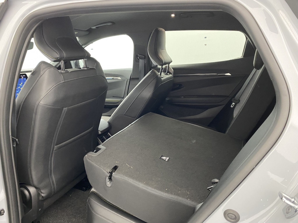 RENAULT Megane Techno EV60 220 ch super charge - ref: 6-2971x217229 - Photo 10