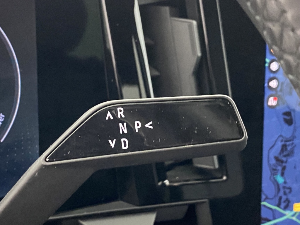 RENAULT Megane Techno EV60 220 ch super charge - ref: 6-2971x217229 - Photo 19