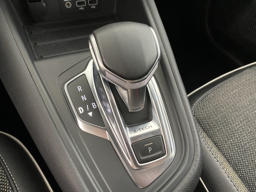 RENAULT Captur Intens E-Tech Plug-in 160 - ref: 6-2971x219672 - Photo 20