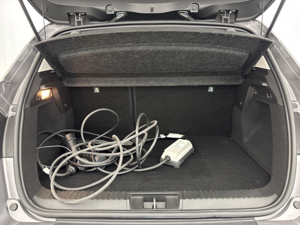 RENAULT Captur Intens E-Tech Plug-in 160 - ref: 6-2971x223748 - Photo 9