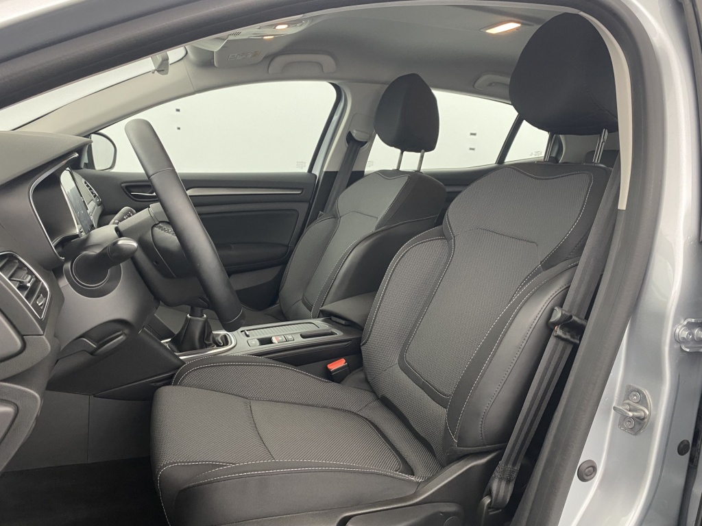 RENAULT Megane Evolution Blue dCi 115 - ref: 6-2971x224435 - Photo 13