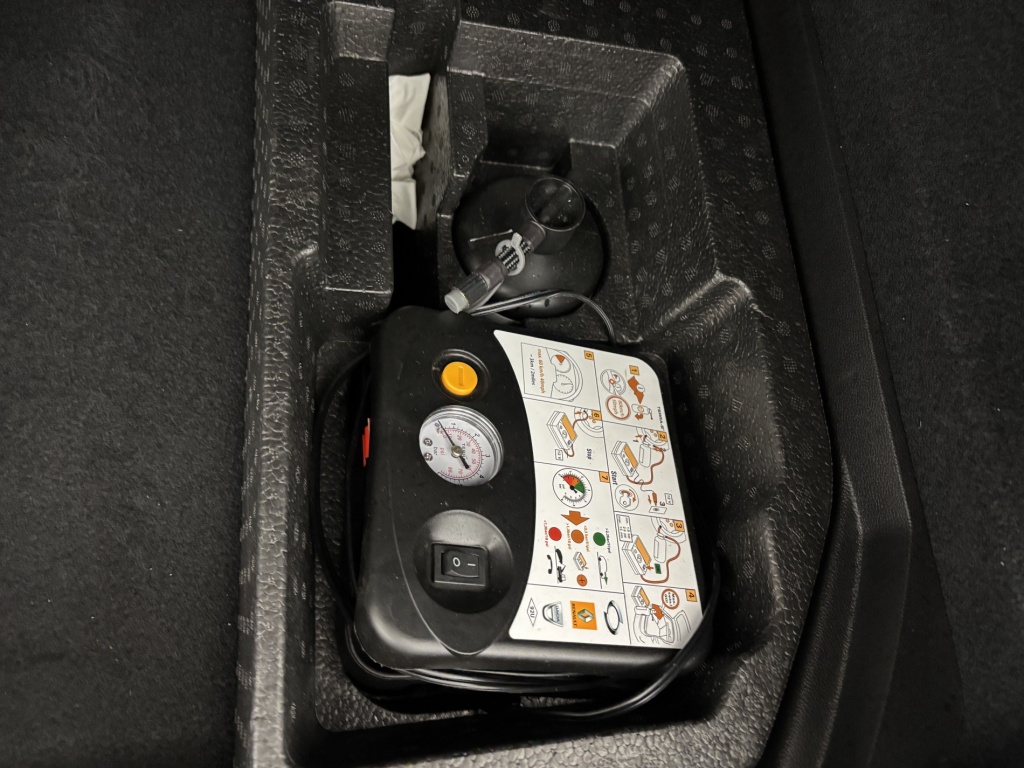 RENAULT Captur Intens E-Tech Plug-in 160 - ref: 6-2971x224482 - Photo 10