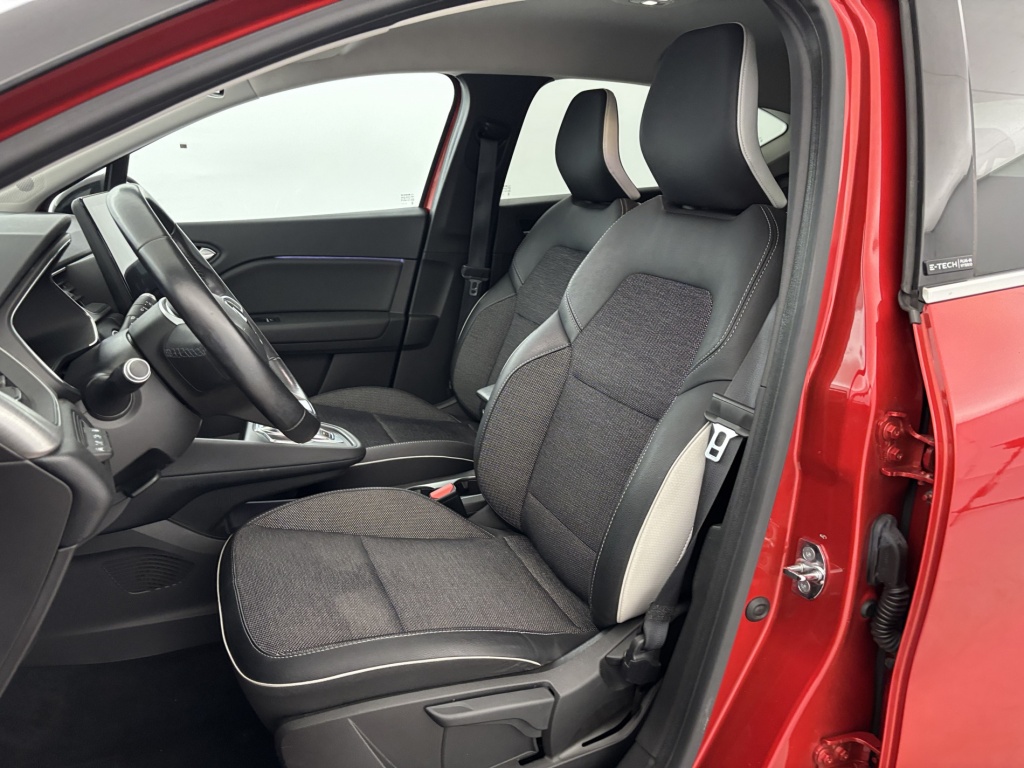 RENAULT Captur Intens E-Tech Plug-in 160 - ref: 6-2971x224482 - Photo 13