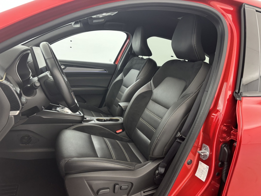 RENAULT Arkana Engineered E-Tech hybride 145 22 - ref: 6-2971x225043 - Photo 13