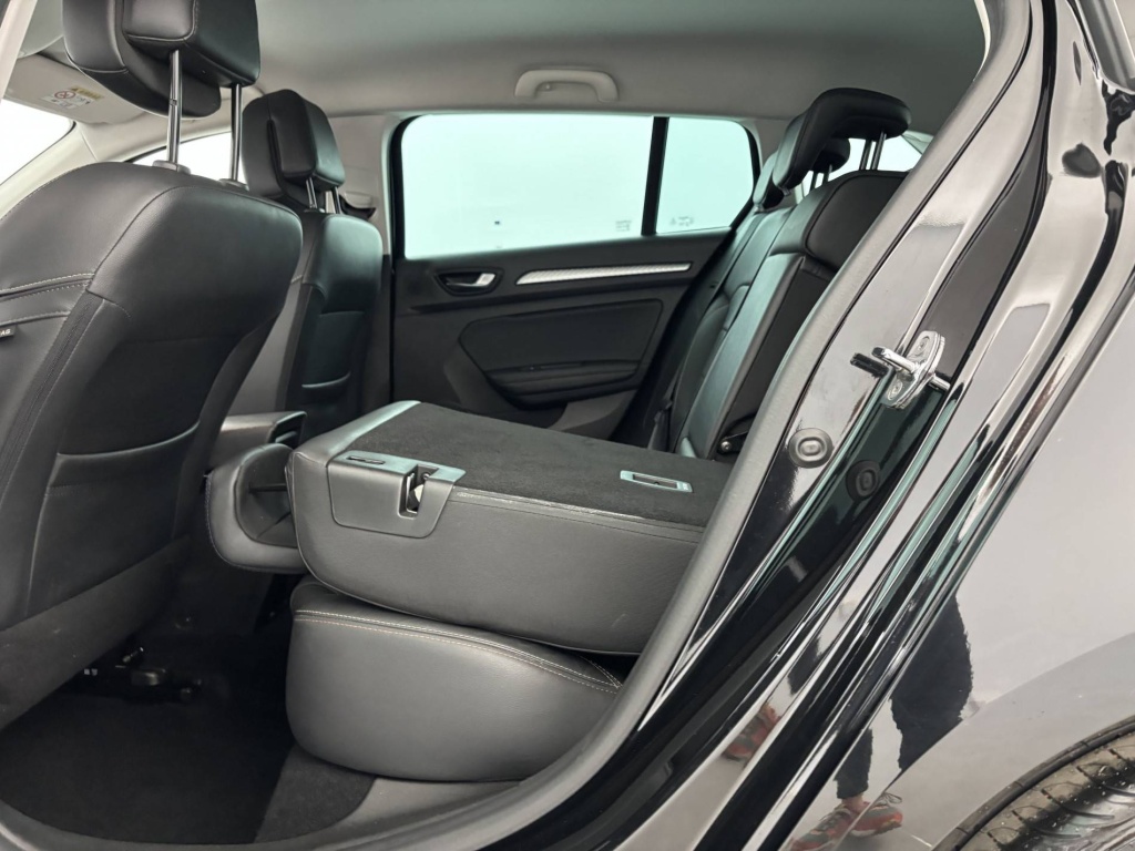 RENAULT Megane Estate Intens Blue dCi 115 EDC - ref: 6-2971x225853 - Photo 20