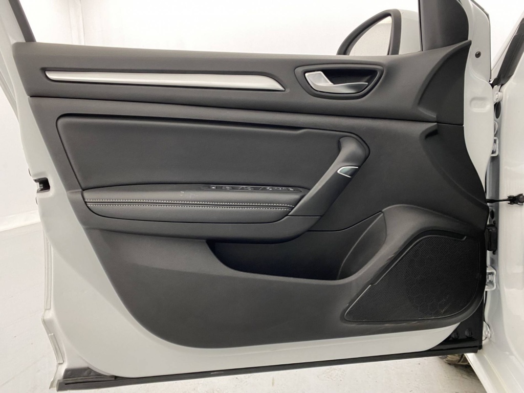 RENAULT Megane Estate Techno Blue dCi 115 EDC - ref: 6-2971x227743 - Photo 11