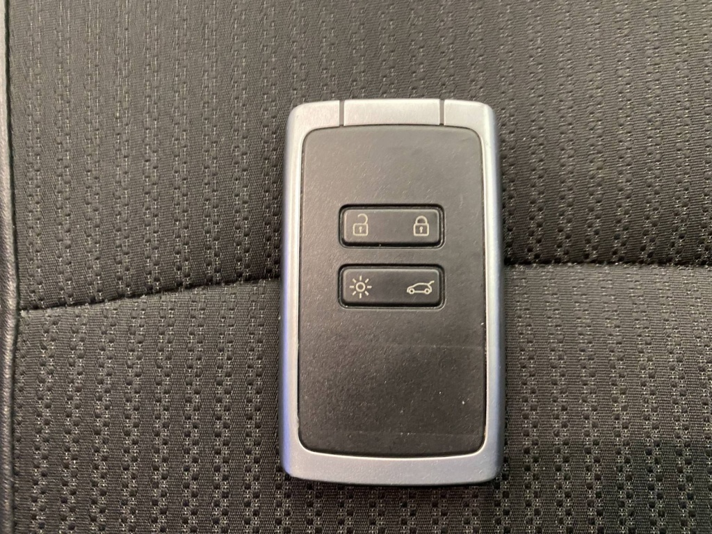 RENAULT Megane Estate Techno Blue dCi 115 EDC - ref: 6-2971x227743 - Photo 13