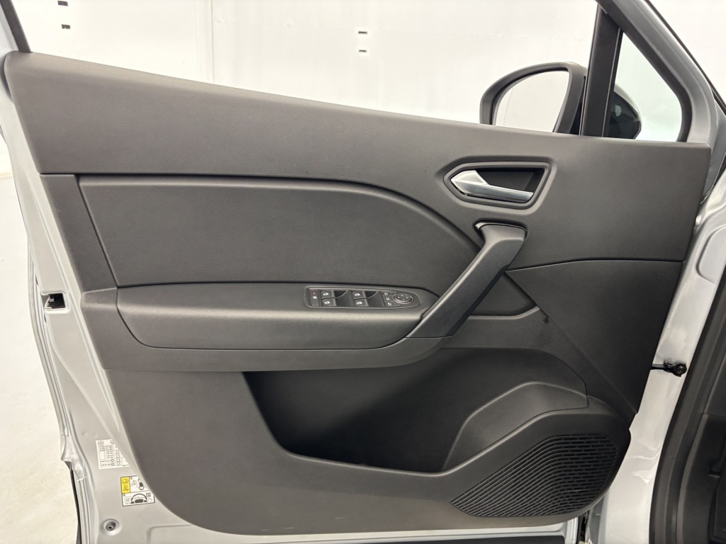 RENAULT Captur Business E-Tech 145 21 - ref: 6-2971x227915 - Photo 12