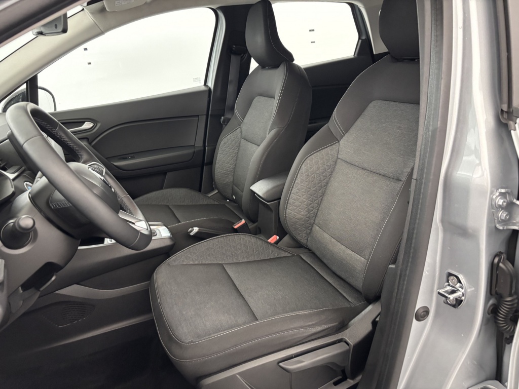 RENAULT Captur Business E-Tech 145 21 - ref: 6-2971x227915 - Photo 13