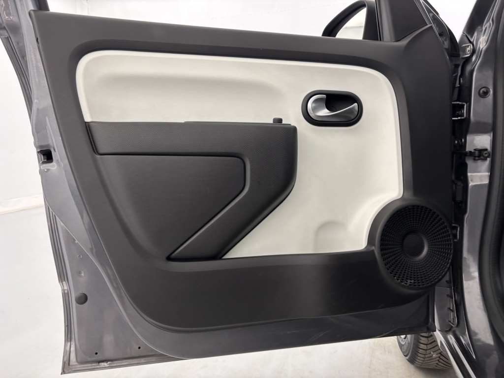 RENAULT Twingo Zen TCe 95 - ref: 6-2971x228022 - Photo 12