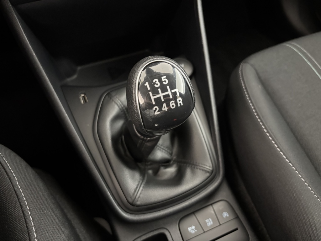 FORD Fiesta Cool & Connect 1.0 EcoBoost Flexifuel 95 ch S&S BVM6 - ref: 6-2971x228302 - Photo 19