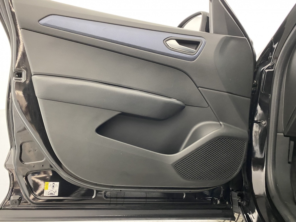 RENAULT Arkana Evolution TCe 140 EDC 22 - ref: 6-2971x228491 - Photo 12