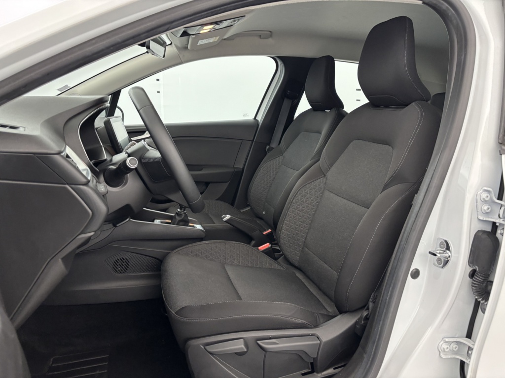 RENAULT Clio Business Blue dCi 85 - ref: 6-2971x228648 - Photo 13