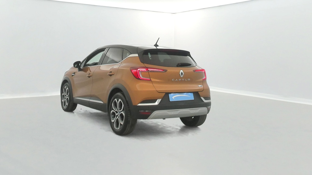 RENAULT Captur Intens E-Tech 145 21 - ref: 6-2971x228719 - Photo 3