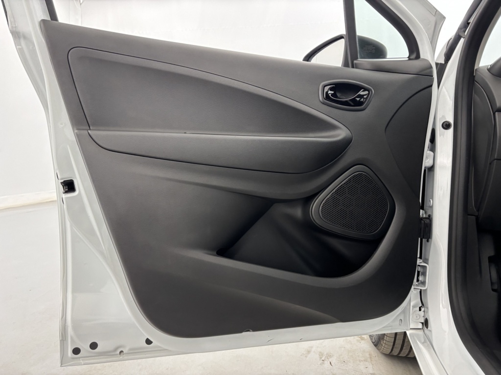 RENAULT Zoe Equilibre R110 Achat Integral 22 - ref: 6-2971x228749 - Photo 12